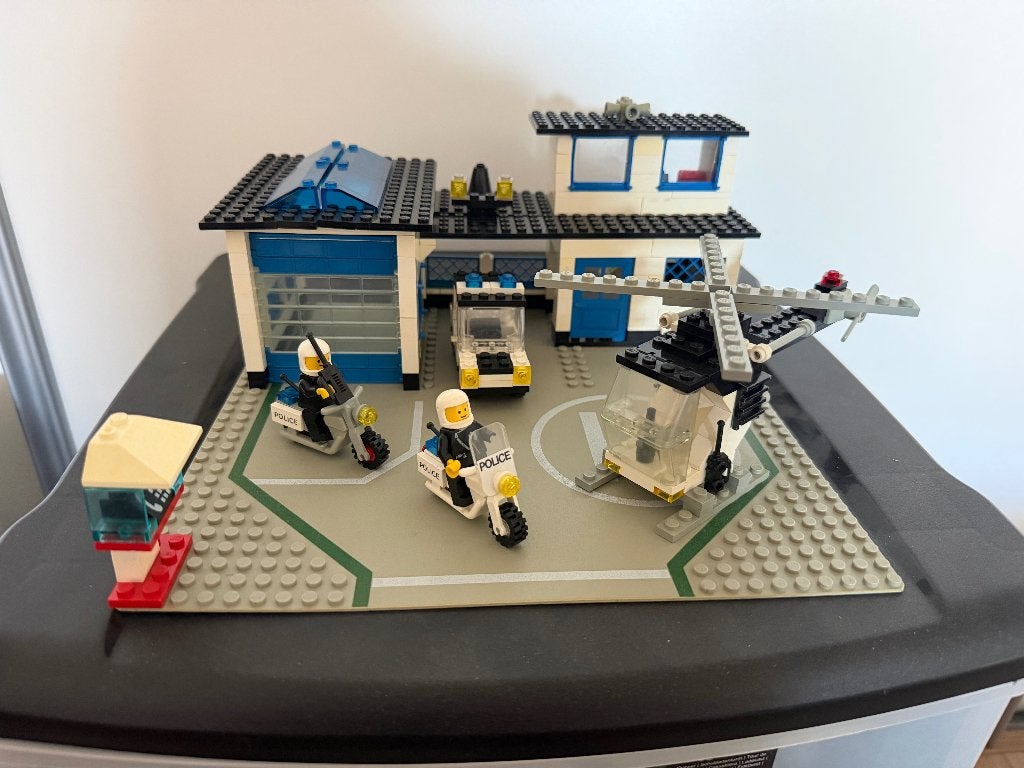Lego politiebureau 6384, Kinderen en Baby's, Speelgoed | Duplo en Lego, Compleet, Gebruikt, Lego, Ophalen of Verzenden