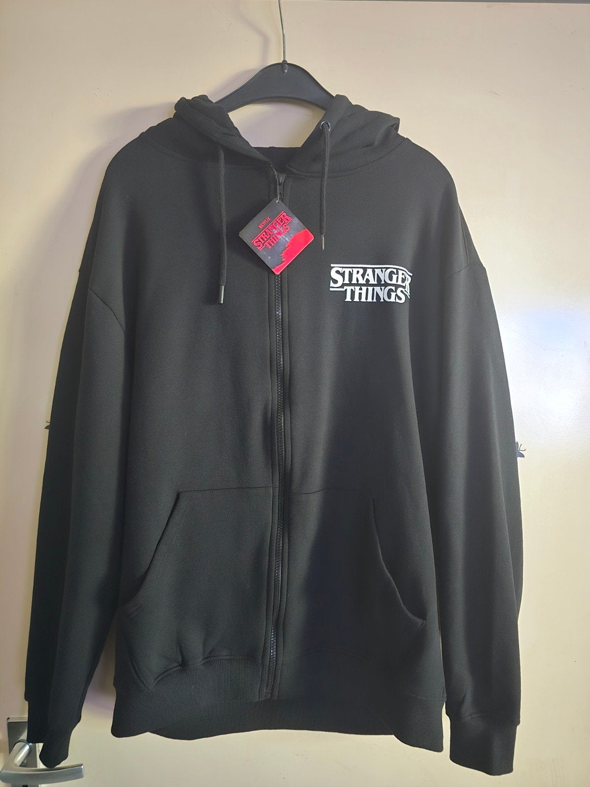 Stranger Things Hellfire Club Hoodie - Nieuw met kaartjes, Ophalen, Zwart, Nieuw, Overige maten