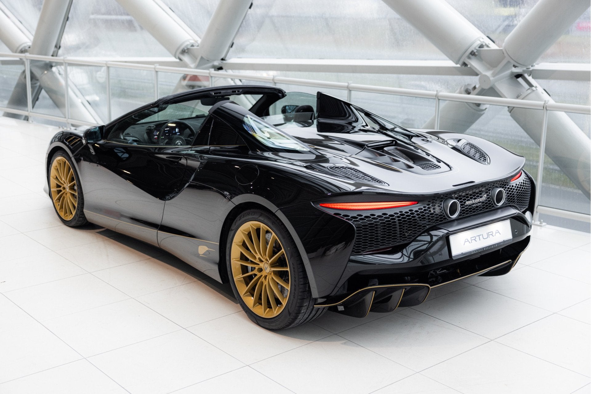 McLaren Artura Spider 3.0 V6 Plug-in | JPS Livery | Tech Pac, Auto's, McLaren, Automaat, Achterwielaandrijving, 2993 cc, Cabriolet