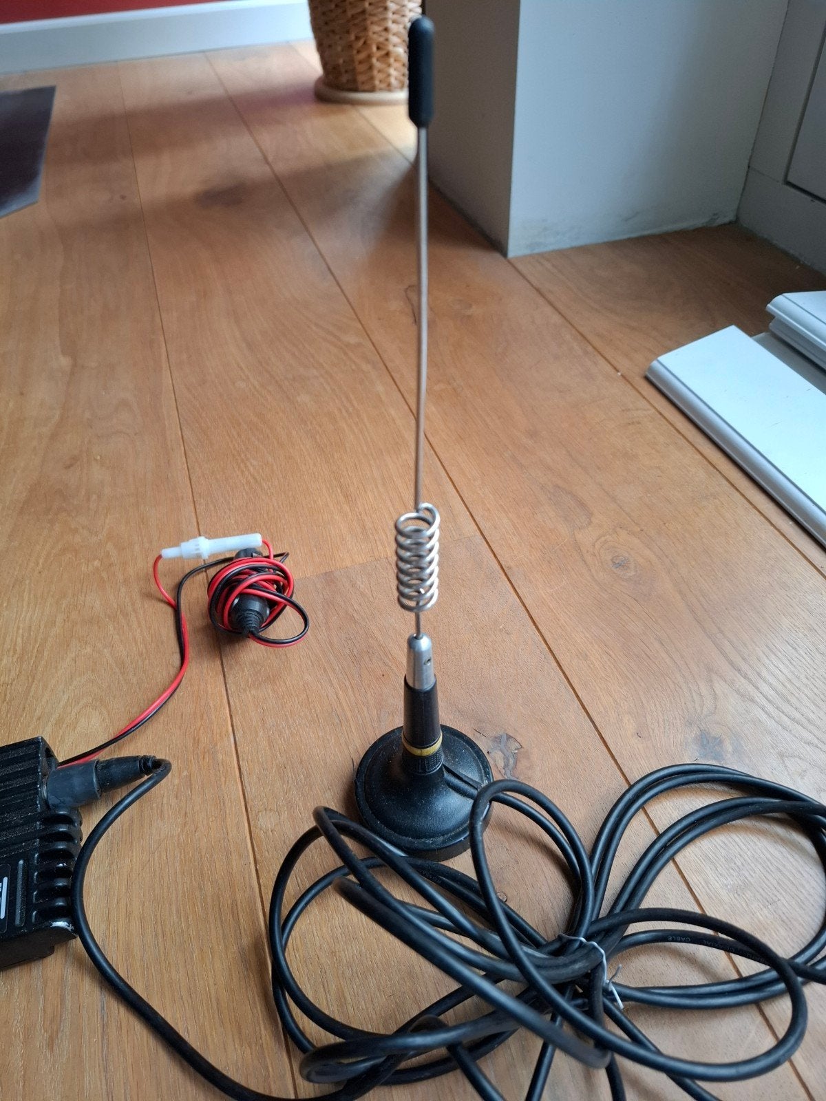 Foto 3 van TEAM Mico VHF/UHF Mobiele Zender-Ontvanger Compact