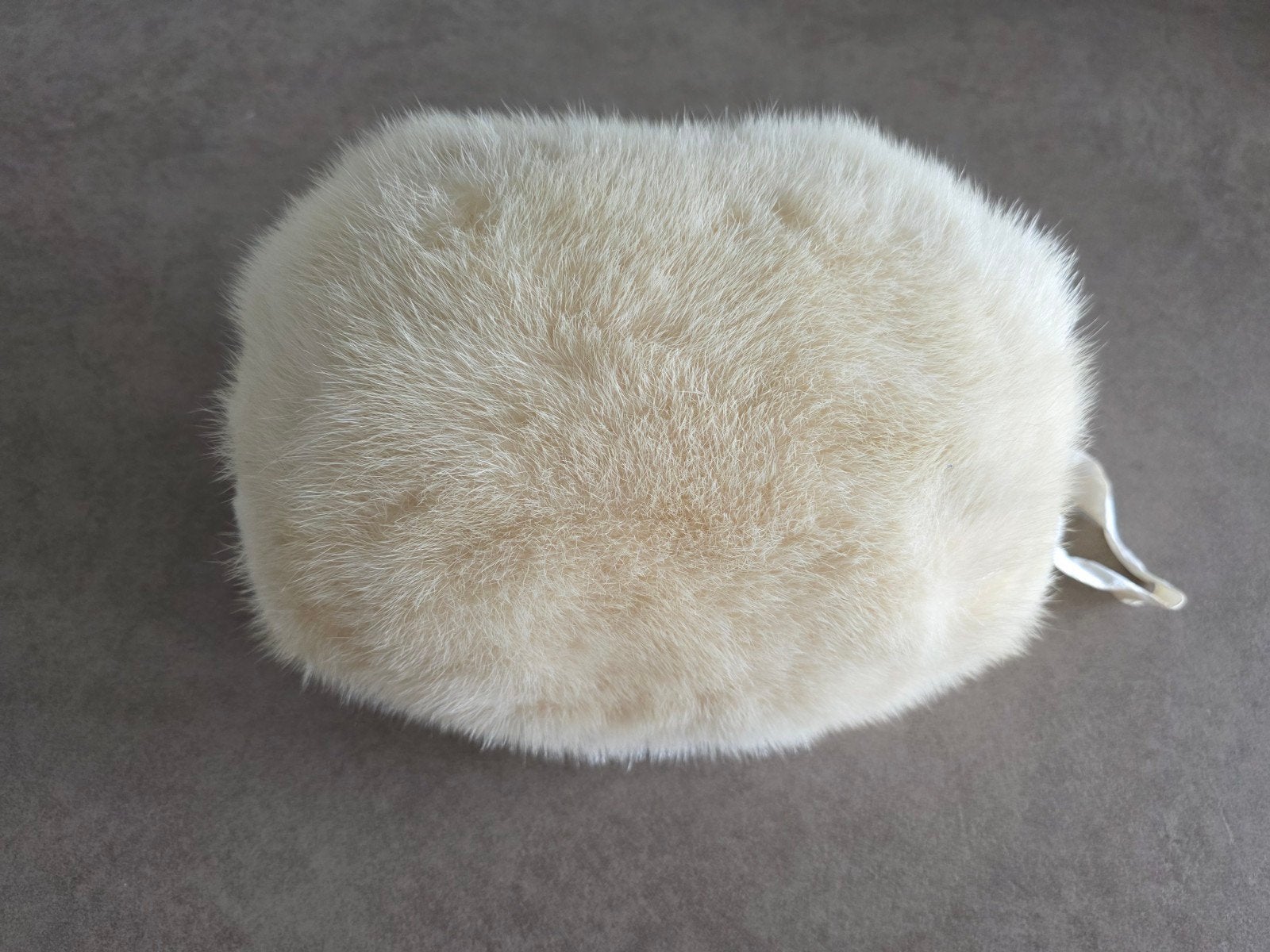 Mof  bont winterhandwarmer vintage (bruiloft), Kleding | Dames, Ophalen of Verzenden, Zo goed als nieuw, Wit, Overige typen