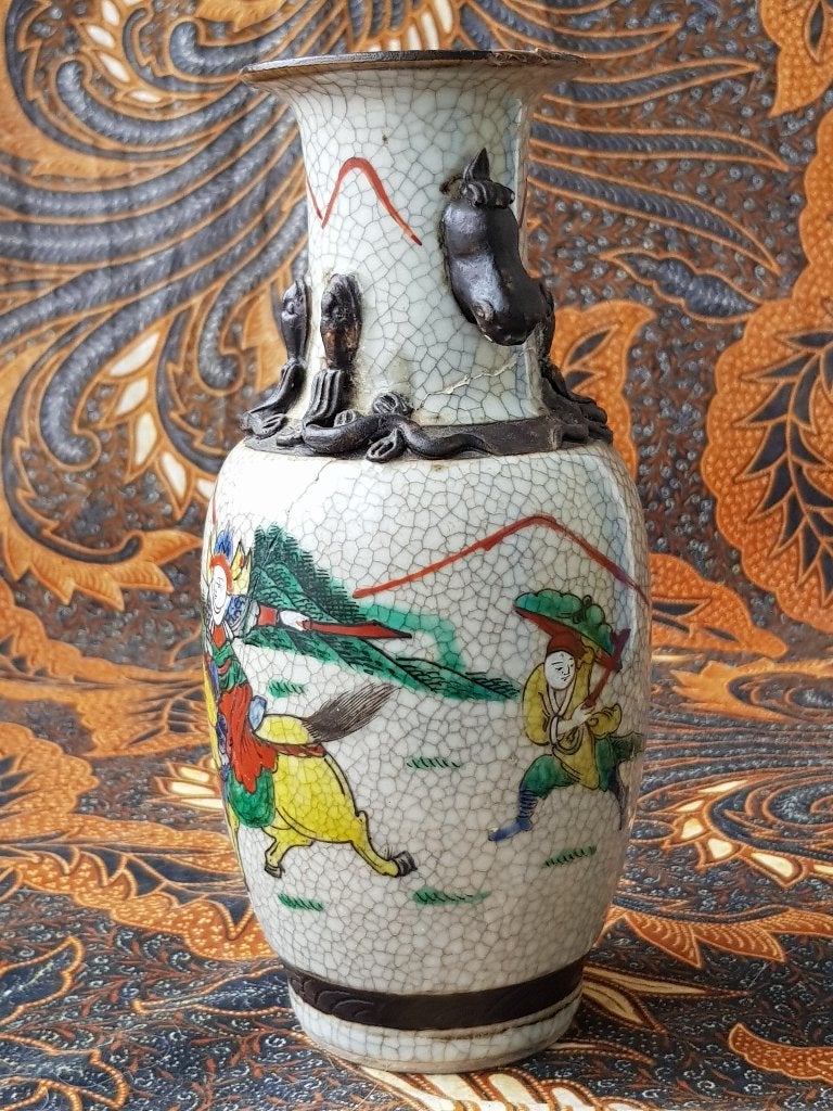 Antiek Chinees Nan King vaasje van porselein 20,4 cm., Ophalen of Verzenden