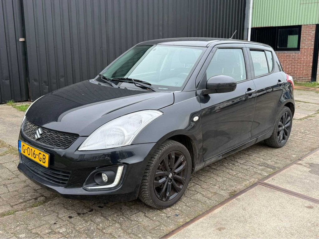 Suzuki - Swift - Personenauto - 2016, Voorwielaandrijving, 94 pk, Gebruikt, 4 cilinders