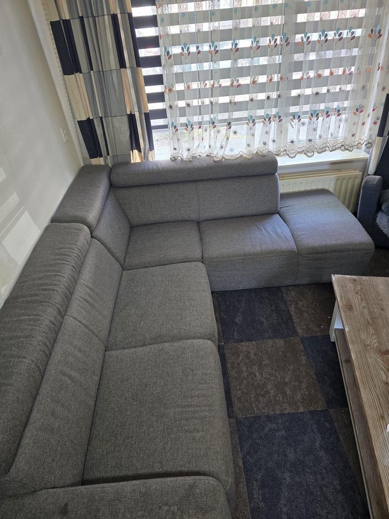 Grijze stoffen hoekbank met prachtige tafel, Ophalen, Gebruikt, 100 tot 125 cm, Hoekbank