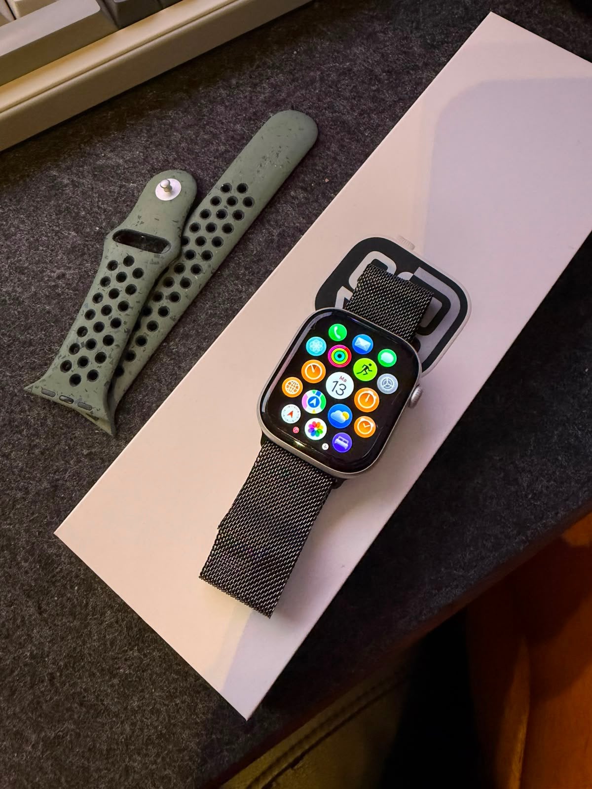 Apple Watch Series 10 46mm Silver Aluminum Cellular, Ophalen of Verzenden, Zo goed als nieuw, Zilver, IOS