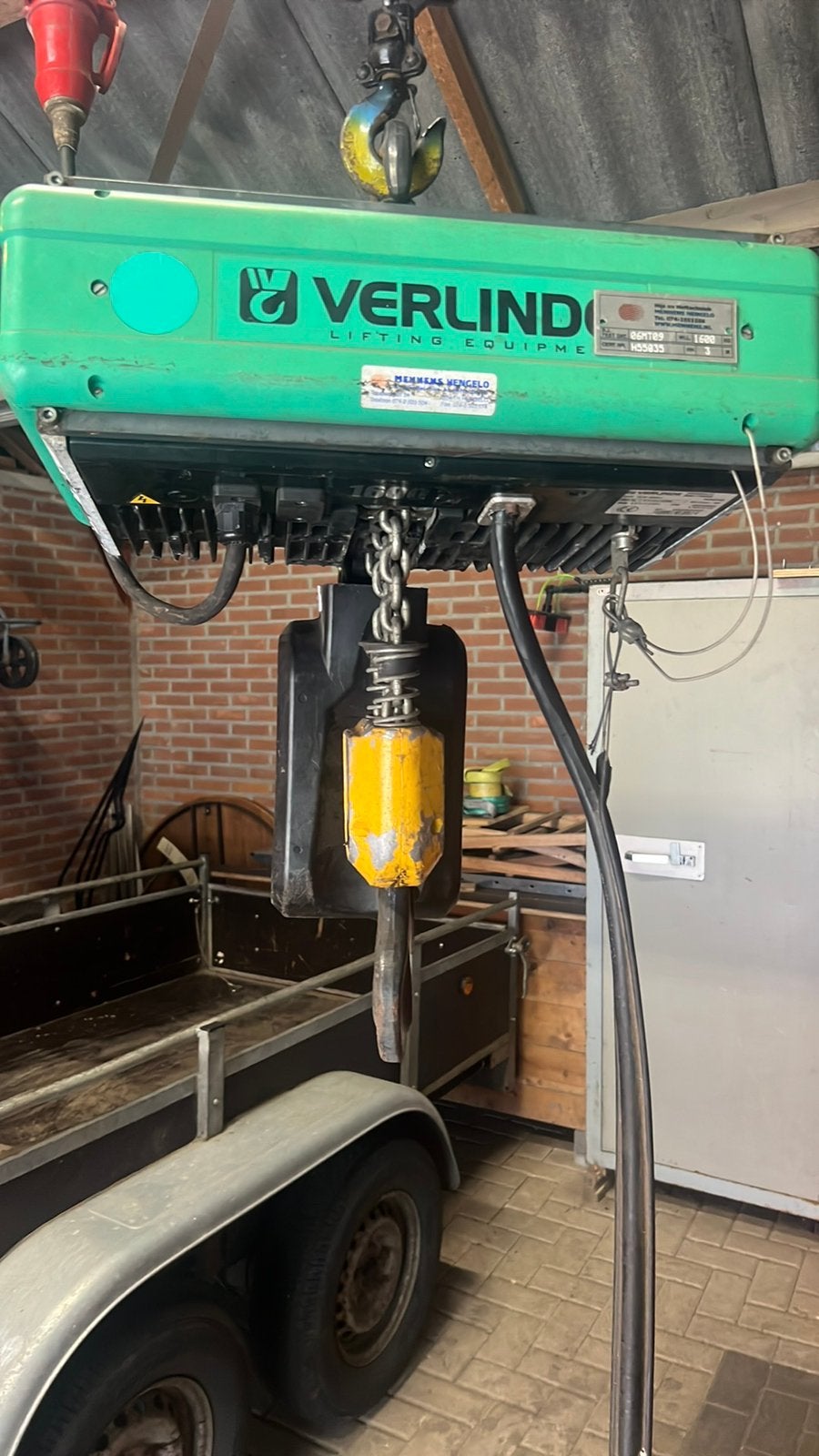 Takel verlinde 1600 kg., Ophalen, Werkplaats, Gebouw of Erf