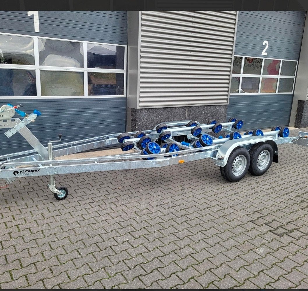 Vlemmix tandemas Flex-roll trailer 2700/631+wegklapbare LED, Watersport en Boten, Boottrailers, 1500 tot 3000 kg, 6 tot 9 meter
