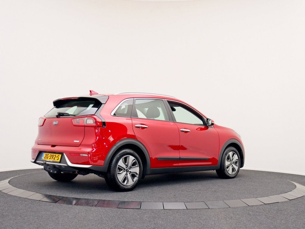 Kia Niro 1.6 GDi Hybrid DynamicLine | Trekhaak | All-seasons, Auto's, Automaat, Gebruikt, Leder en Stof, Origineel Nederlands