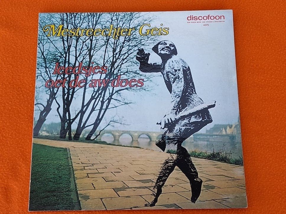 Mestreechter Geis leedsjes oet de aw does (1972 Discofoon), LP, Gebruikt, Ophalen of Verzenden, 12 inch