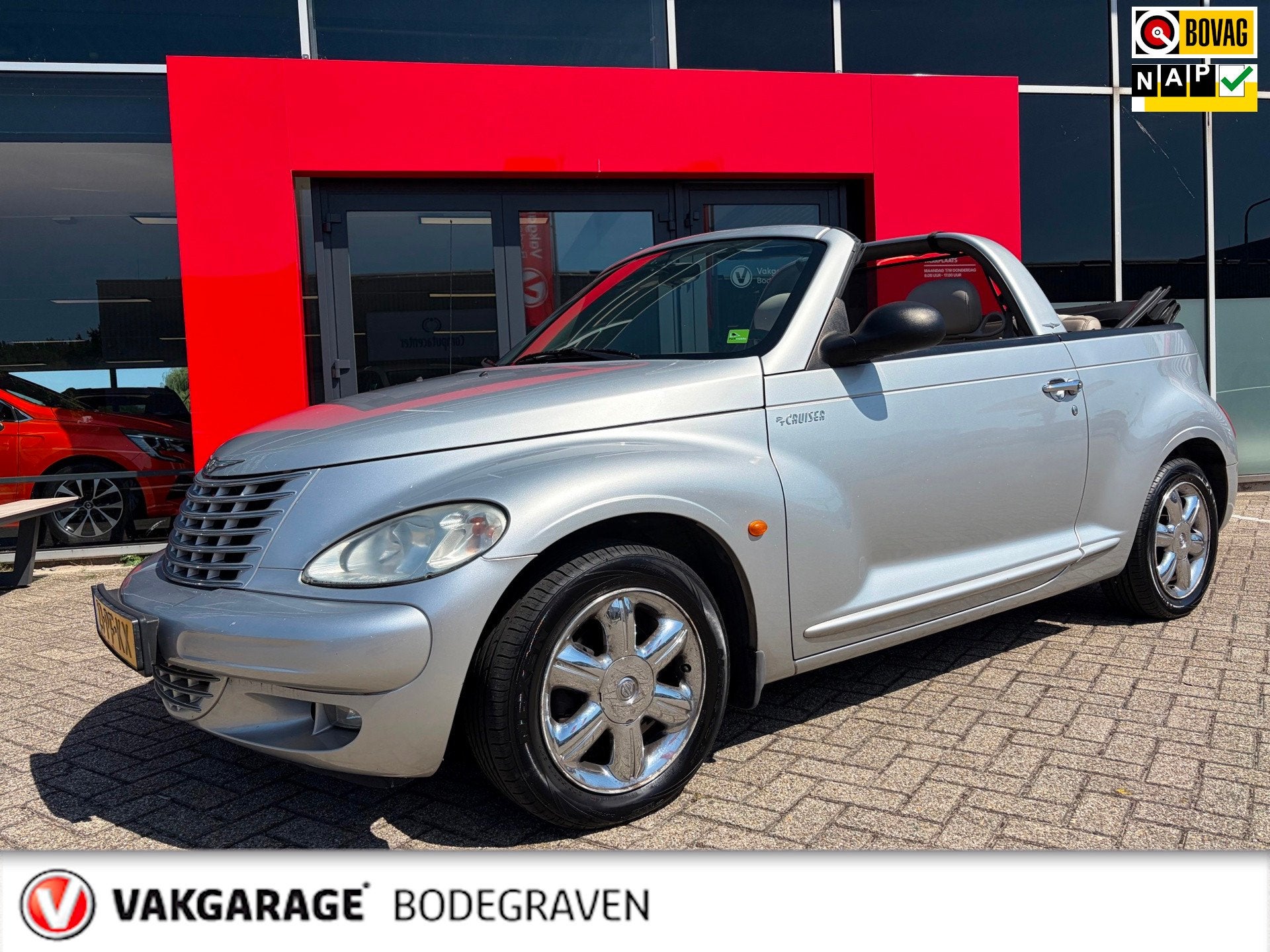 Chrysler PT Cruiser Cabrio 2.4i Limited / automaat / trekaak, Auto's, Chrysler, 450 kg, Gebruikt, Cabriolet, 4 stoelen