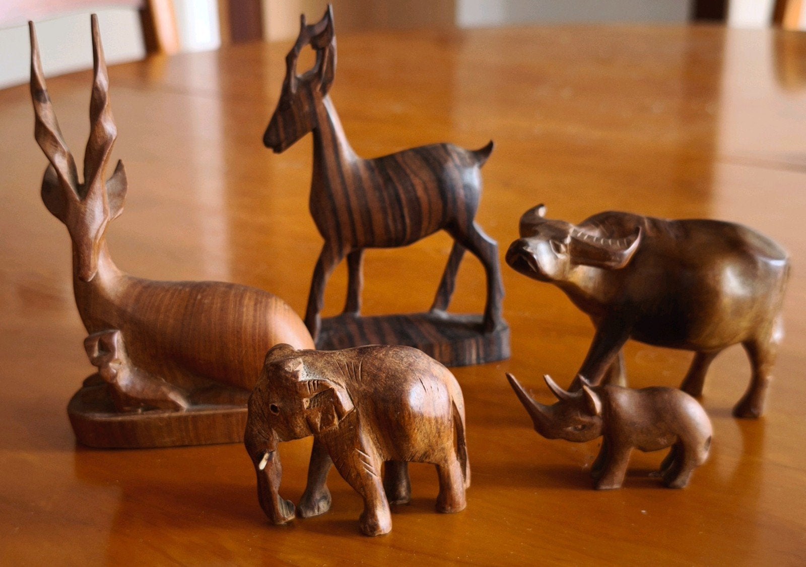 Houten Afrikaanse Dieren Beelden Set - Handgesneden, Antiek en Kunst, Kunst | Beelden en Houtsnijwerken, Minder dan 20 cm, Ophalen of Verzenden