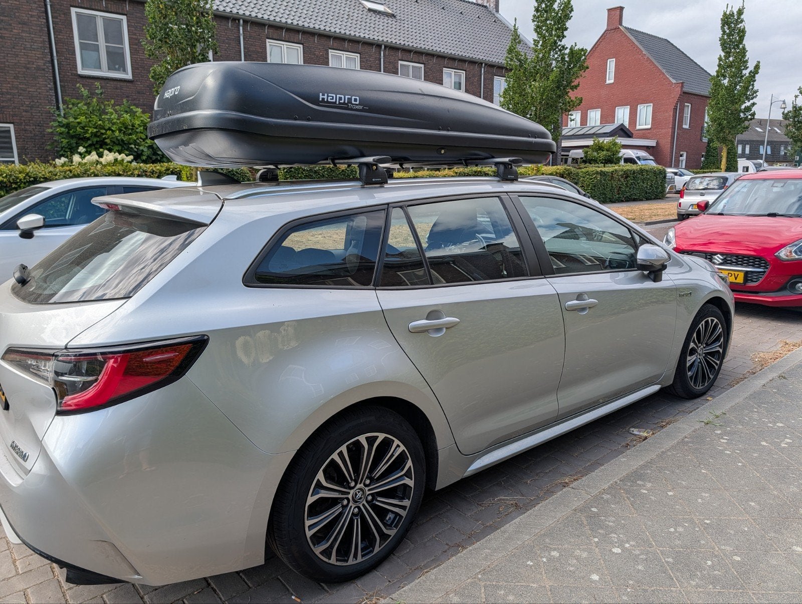 Te Huur: Hapro Traxer 8.6 dakkoffer, Ophalen, Zo goed als nieuw