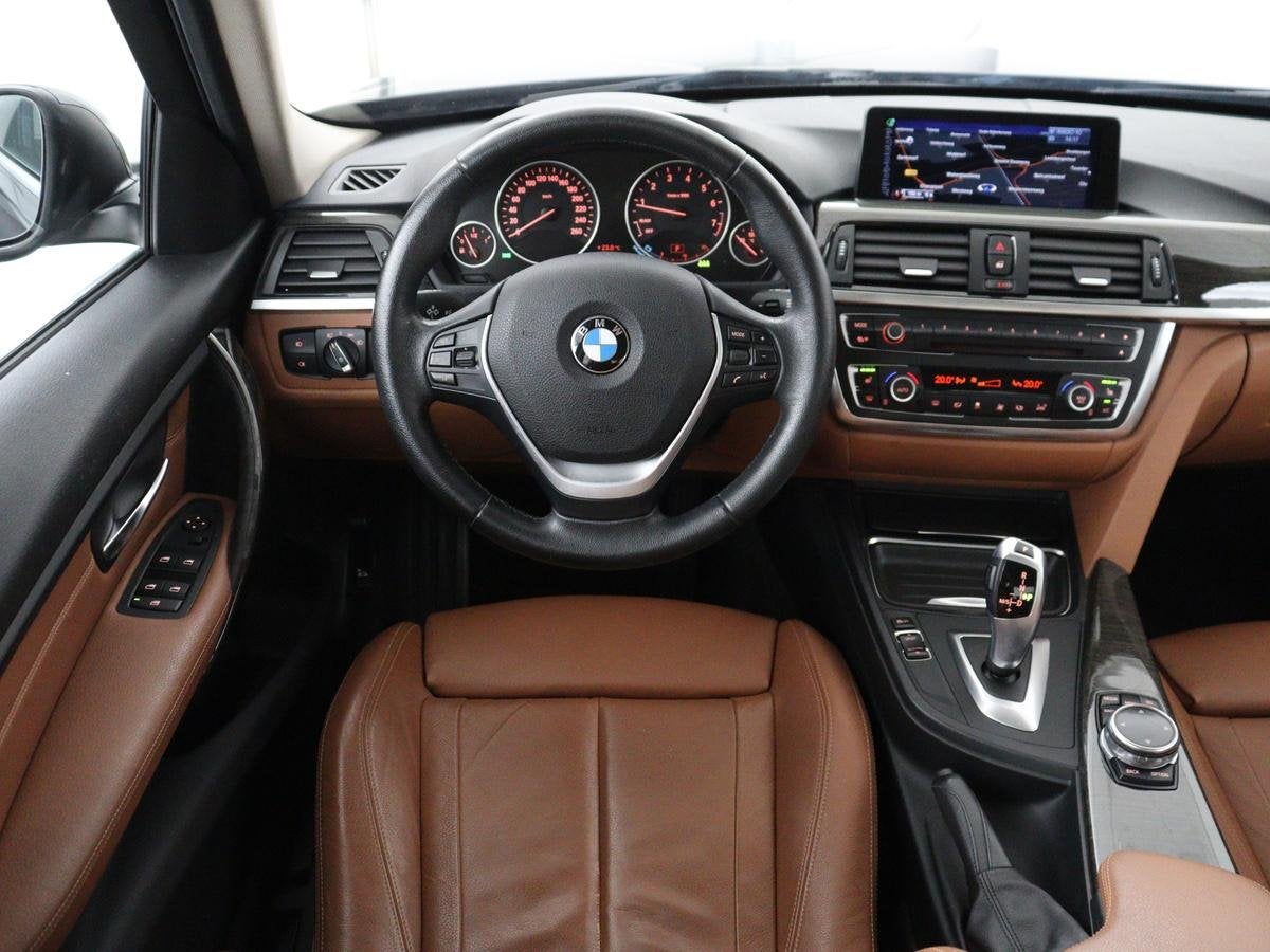 BMW 3-serie 320i High Executive | Leder | Sportstoelen | Sto, Auto's, BMW, Automaat, Achterwielaandrijving, Gebruikt, Euro 6
