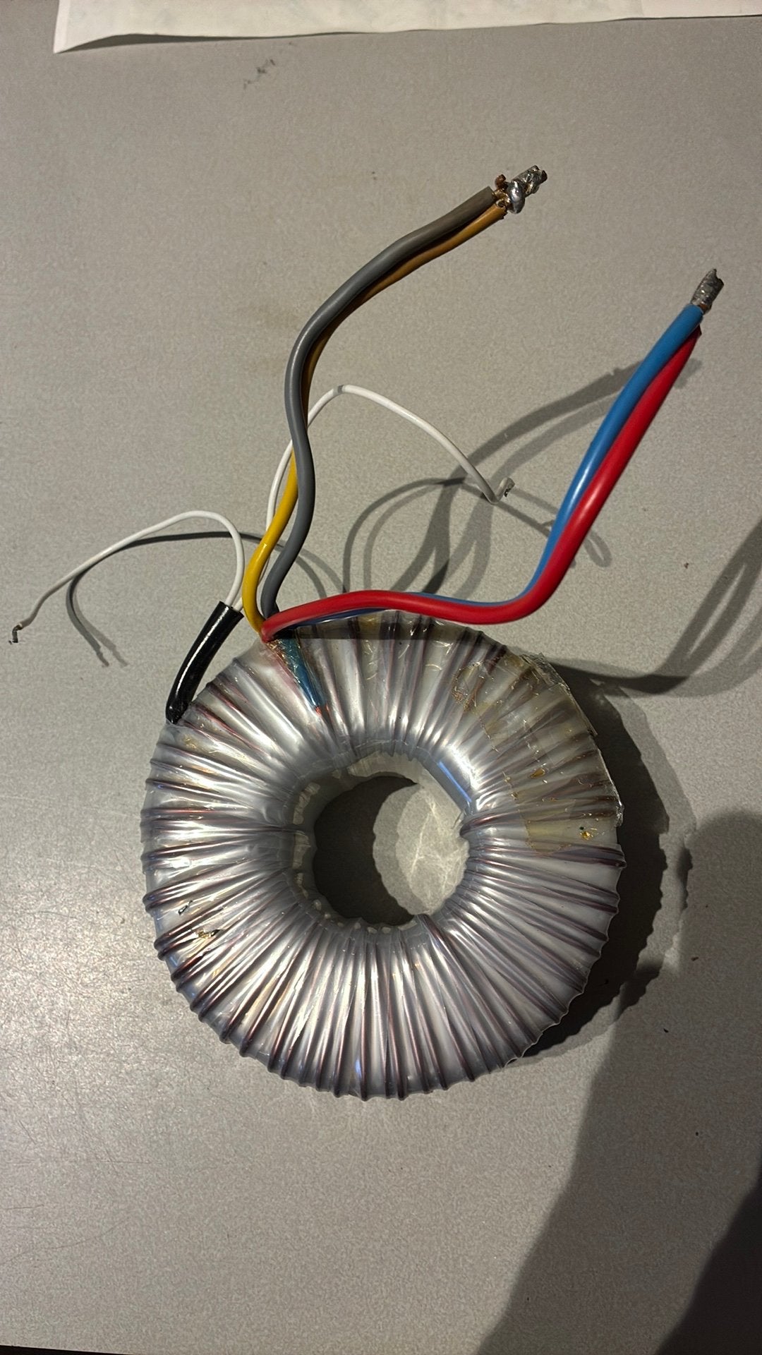 Ringkern trafo, Hobby en Vrije tijd, Elektronica-componenten, Ophalen of Verzenden, Zo goed als nieuw