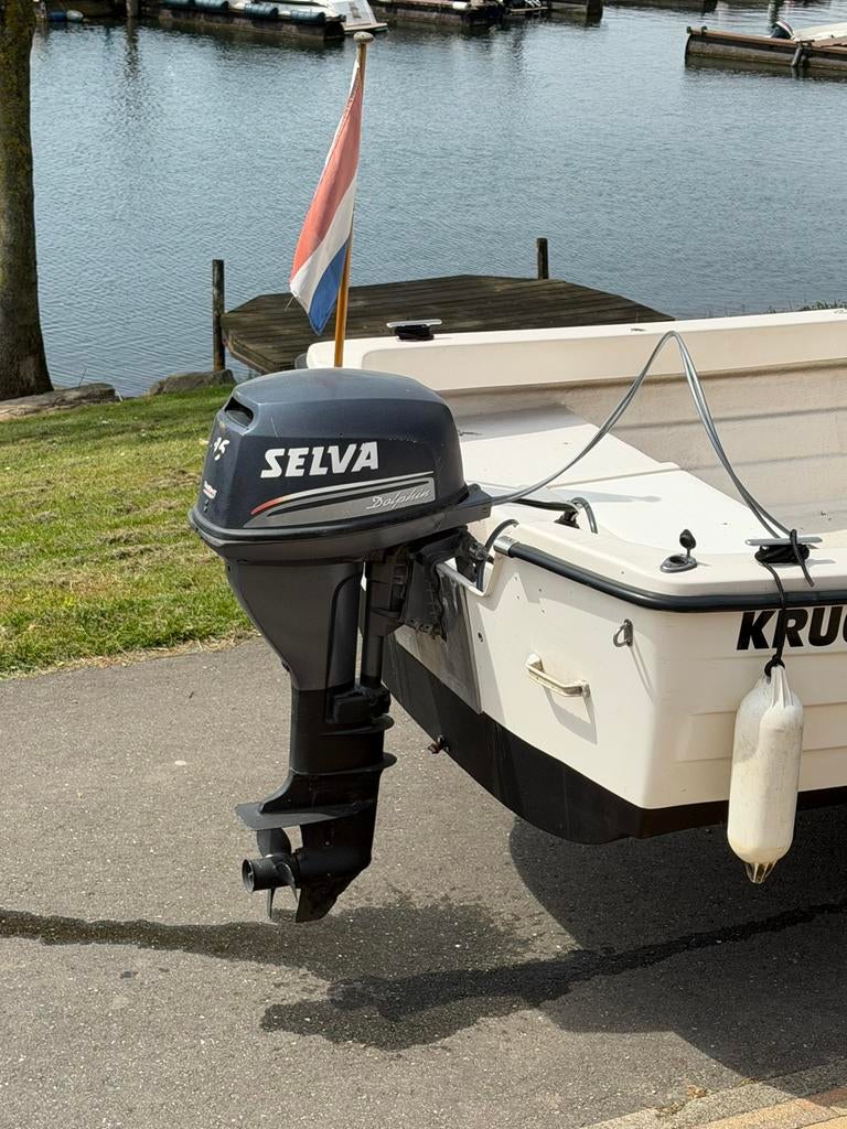 Kruger 420 selva 15pk 4 takt en trailer koopje € 2950,-, Watersport en Boten, Ophalen, Zo goed als nieuw