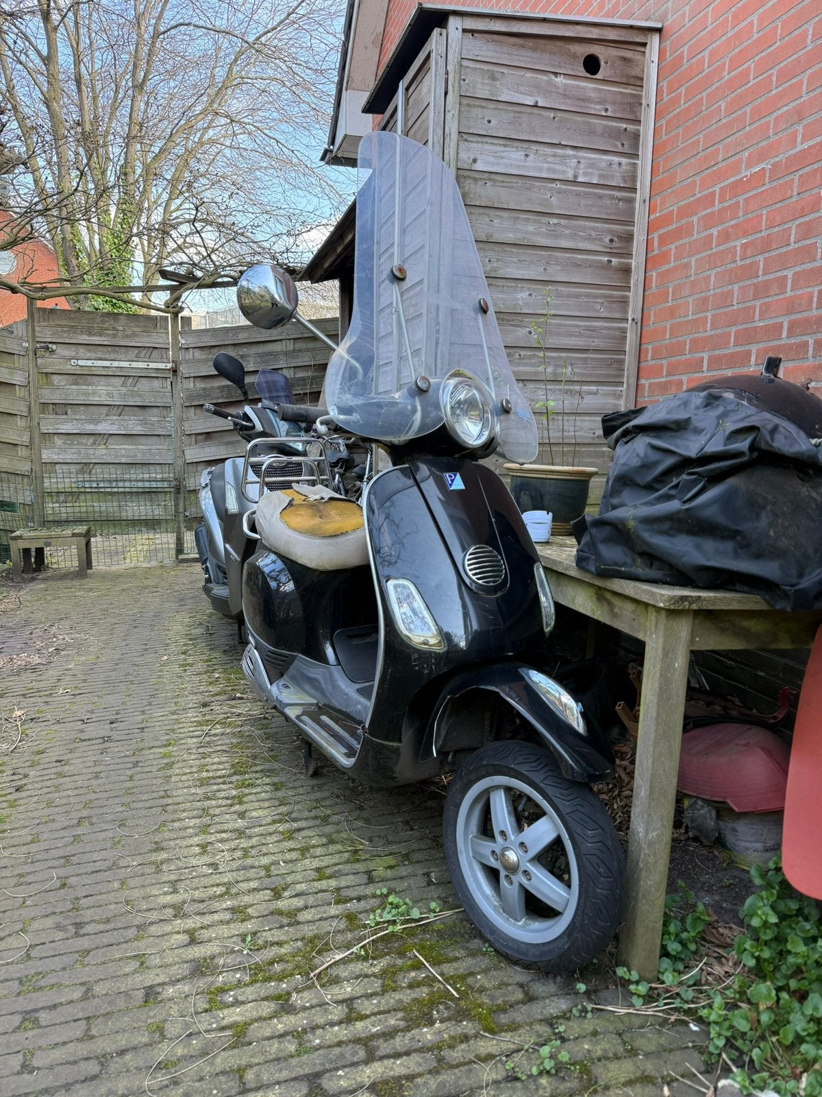 Vespa LX, Ophalen, Zo goed als nieuw, Benzine, Vespa