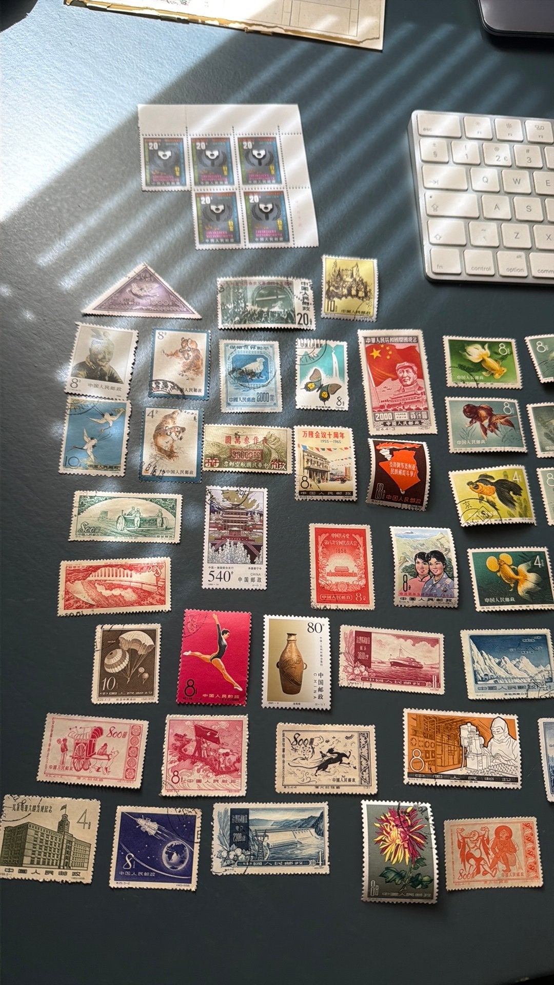 China leuke partij, Postzegels en Munten, Postzegels | Volle albums en Verzamelingen, Ophalen of Verzenden, Buitenland
