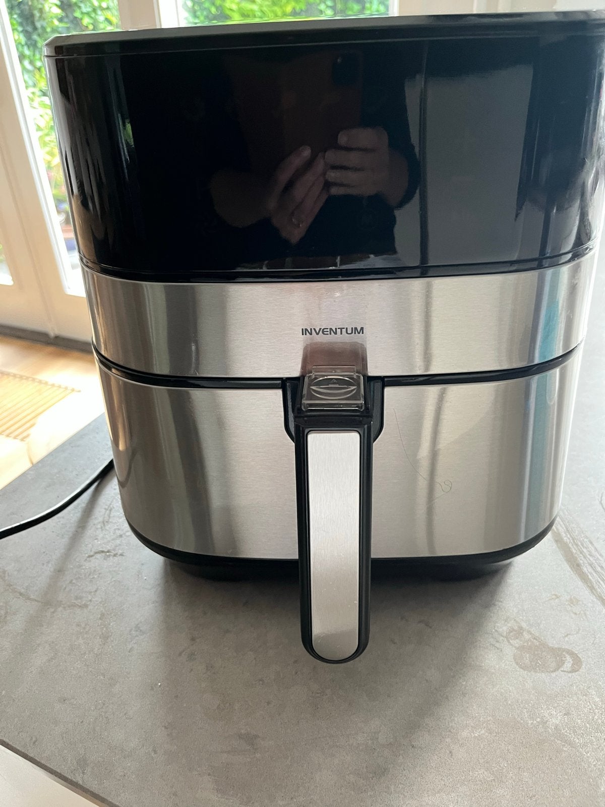 Foto 3 van Inventum GF500HLD Airfryer XL - 5L - Zilver/Zwart