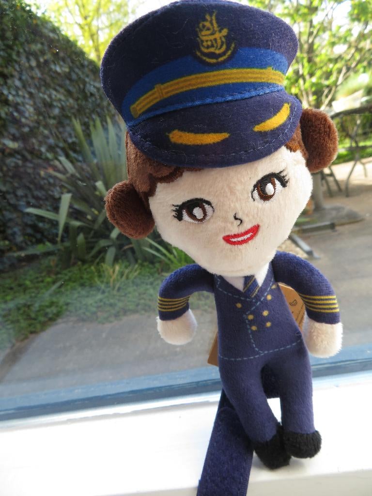 Pop popje Captain Amelia Blanker Buddy Emirates, Overige typen, Blauw, Nieuw, Ophalen of Verzenden
