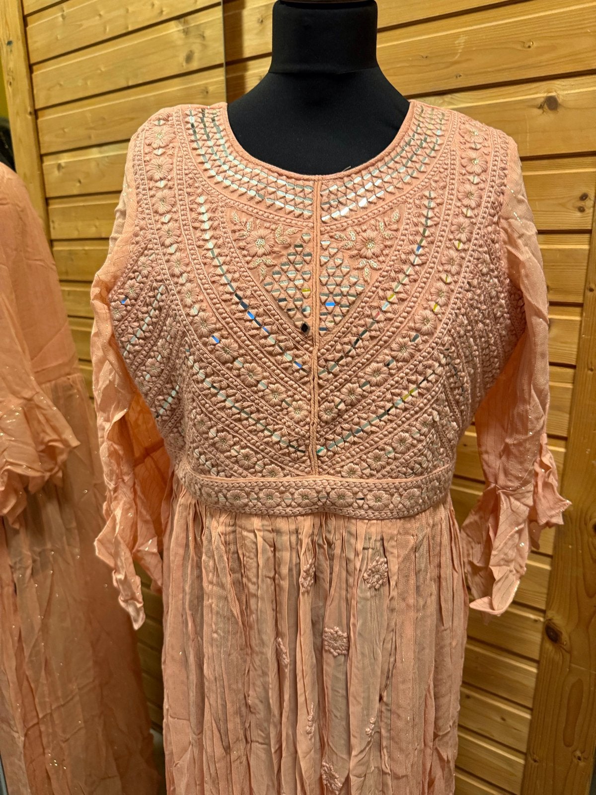 Indiase Anarkali L/XL lange top, broek en sjaal, Kleding | Dames, Overige typen, Overige kleuren, Maat 42/44 (L), Ophalen of Verzenden