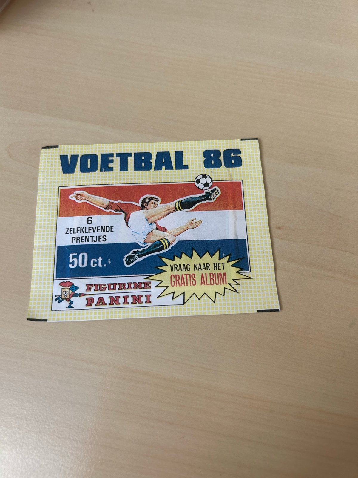 Panini Voetbal 86 Stickerzakje - Zeldzaam Vintage Item, Ophalen of Verzenden, Zo goed als nieuw, Sport
