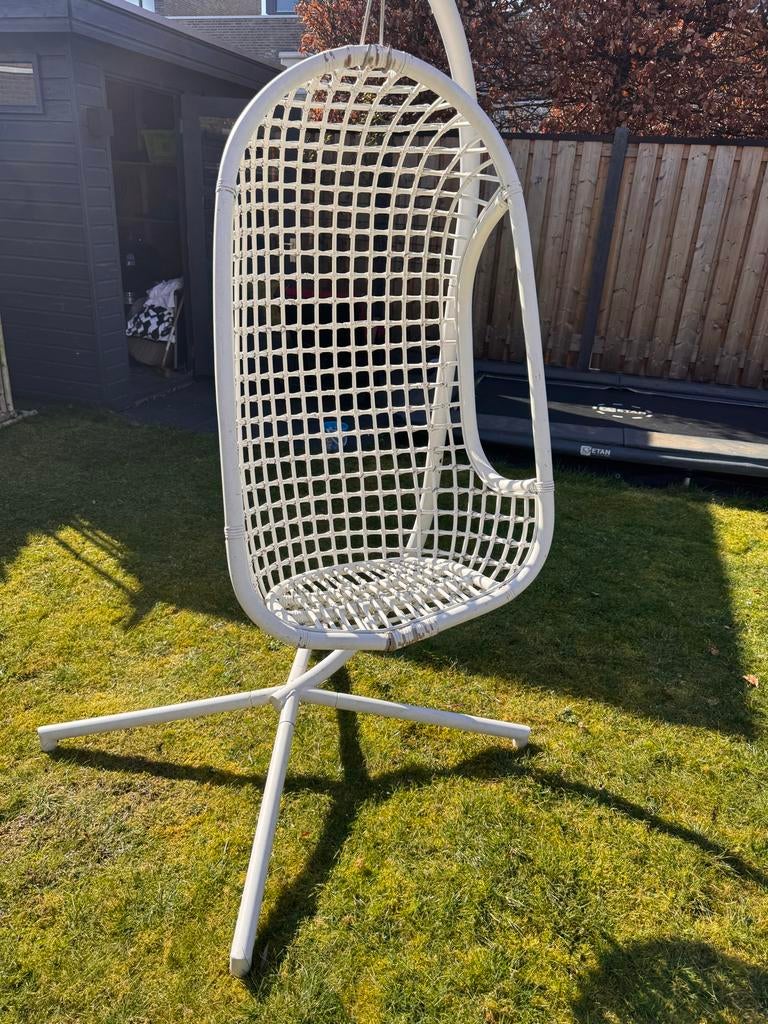 Witte hangstoel ei, Ophalen, Gebruikt, Wicker