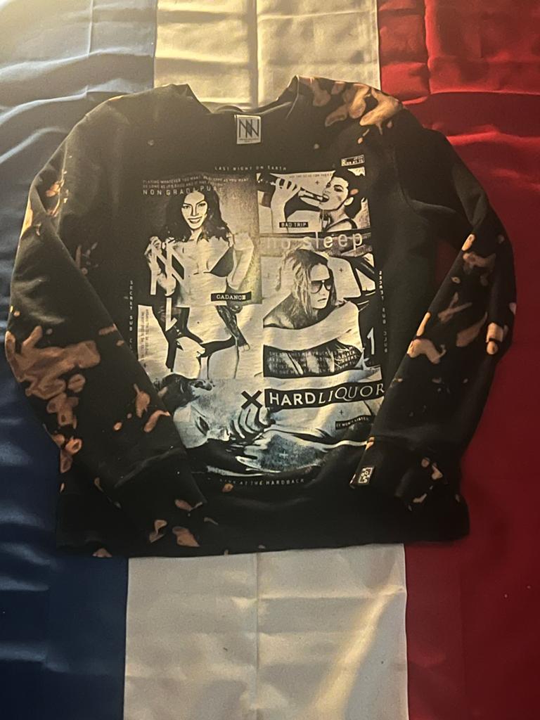 Non Grada Bleached Sweater - Uniek Design, Ophalen of Verzenden, Zo goed als nieuw, Maat 36 (S), Zwart