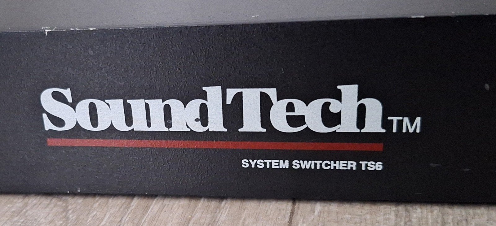 Soundtech System Switch.  patch 2 in 6 uit stereo usa mono, Muziek en Instrumenten, Ophalen of Verzenden, Gebruikt, Overige typen