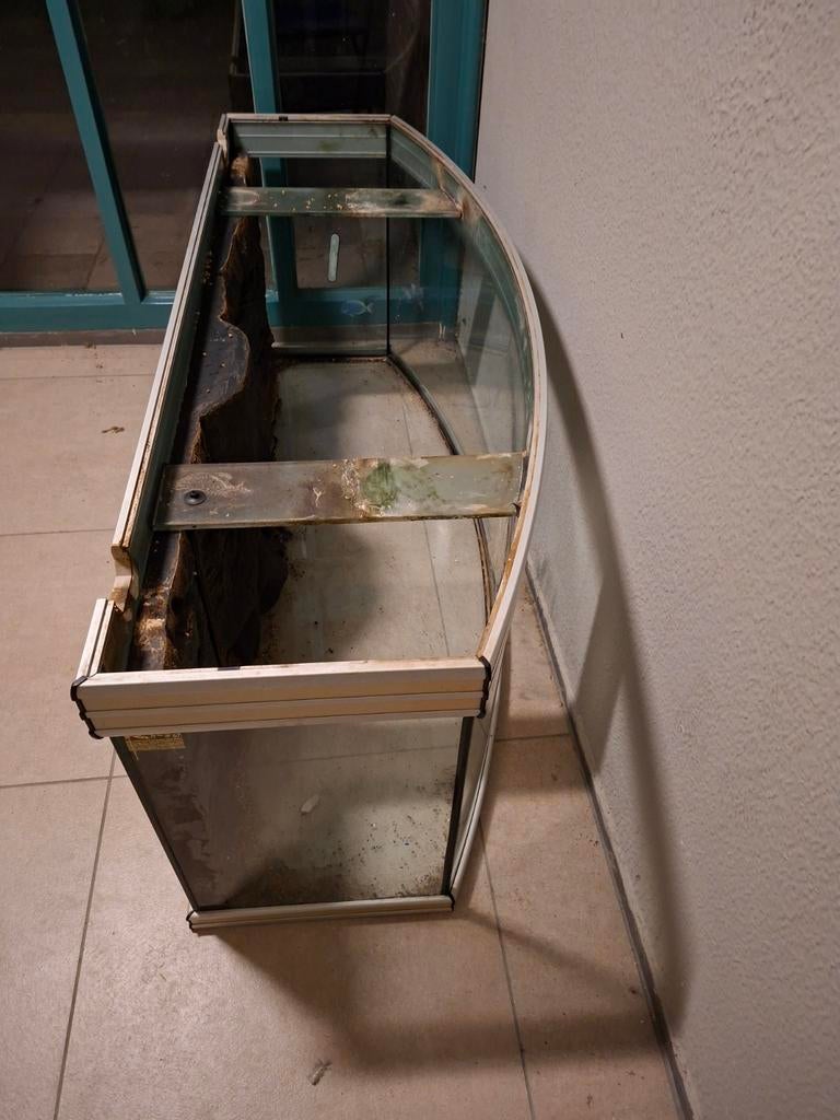 Akvastabiel 154x54x56, Ophalen, Leeg aquarium
