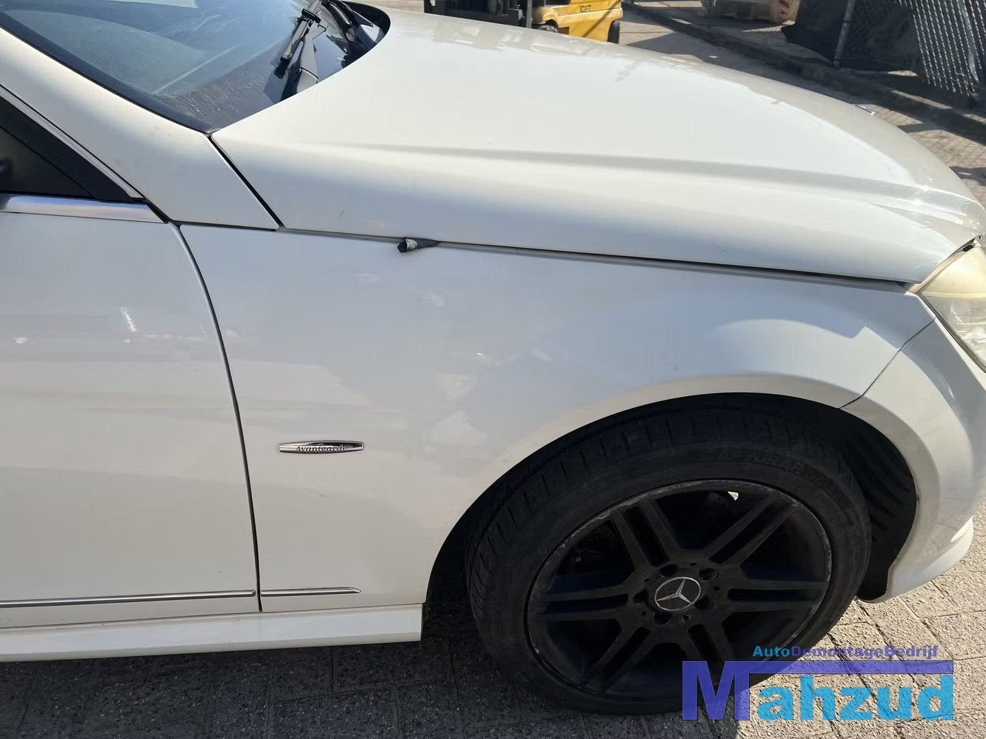 MERCEDES C klasse W204 wit C650 rechts voorscherm 2008-2011, Gebruikt, Mercedes-Benz AG, Mercedes-Benz, Ophalen of Verzenden