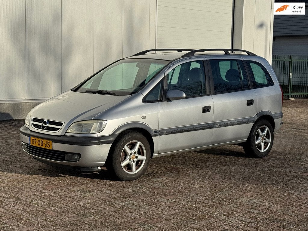 Opel Zafira 1.8-16V AUTOMAAT 7-PERSOONS, Auto's, Opel, 1330 kg, Stof, Gebruikt, Zwart