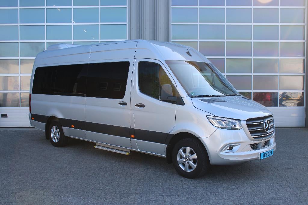 Mercedes-Benz Sprinter Tourer 316CDI VIP-bus 9 persoons 2021, Auto's, Automaat, 2000 kg, 163 pk, Leder