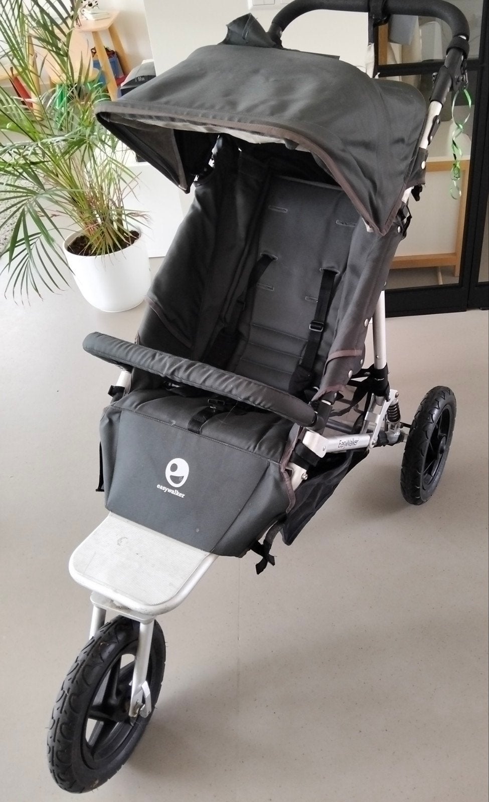 Easywalker hardloop kinderwagen met reiswieg en meerijdplank, Kinderen en Baby's, Combiwagen, Ophalen, Overige merken, Verstelbare duwstang