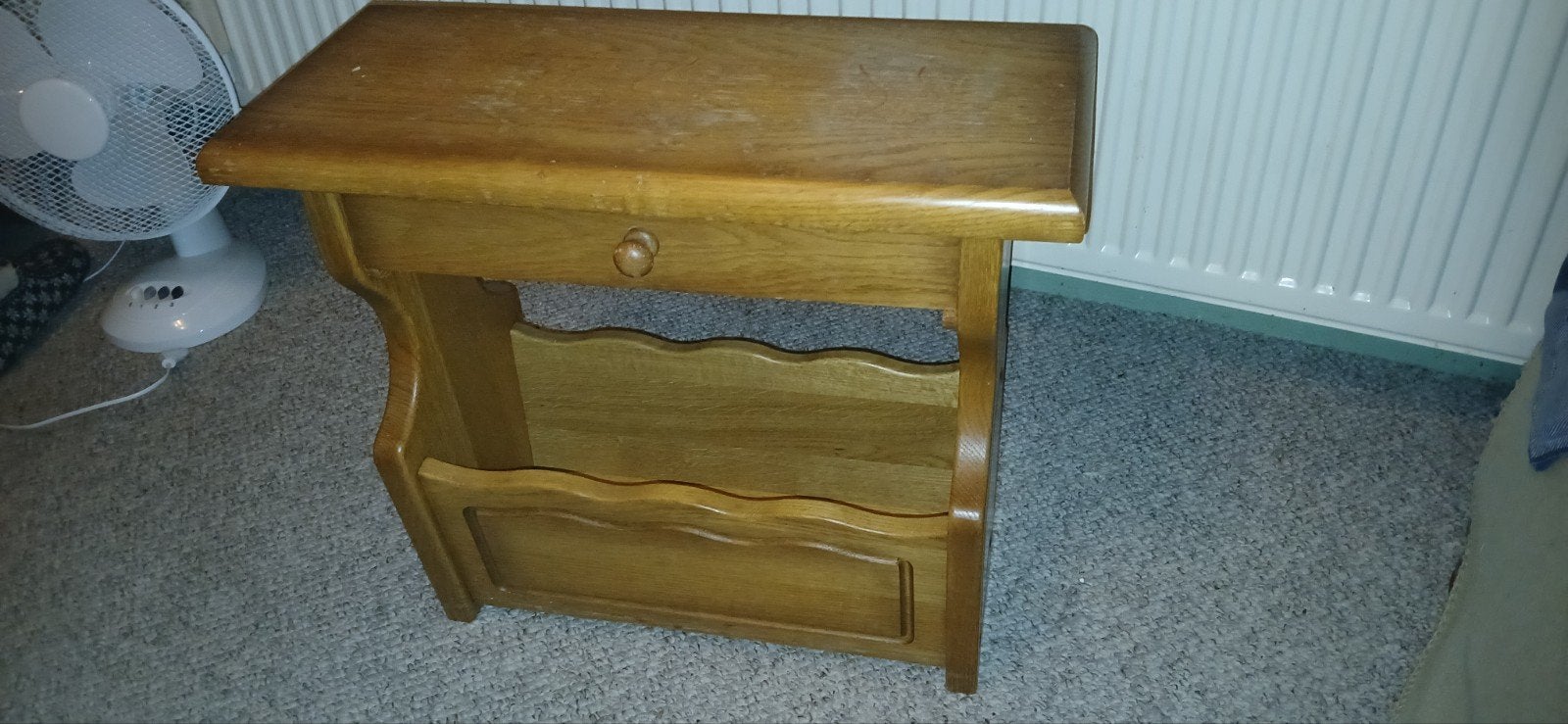 Lectuurbak met lade van massief blank eiken honingkleur, Ophalen, 50 – 75, Minder dan 50 cm, Gebruikt