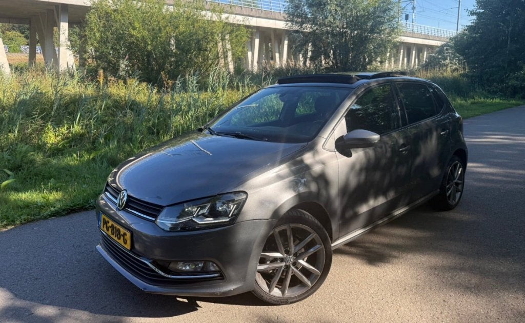 Volkswagen Polo 1.4 TDI DSG RLINE PANO XENON CARPLAY FACE, Auto's, Automaat, Gebruikt, Euro 6, 580 kg