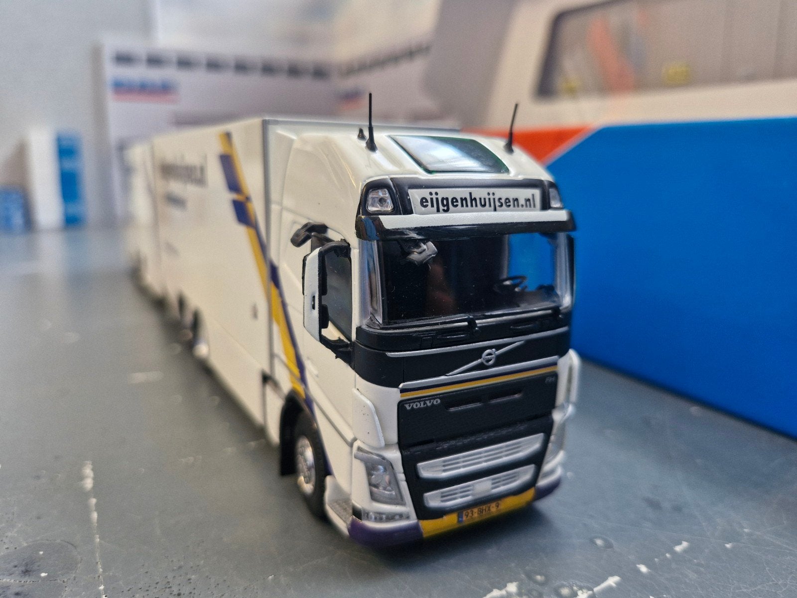 volvo FH combi tekno eijgenhuijsen transport, Hobby en Vrije tijd, Modelauto's | 1:50, Ophalen of Verzenden, Zo goed als nieuw
