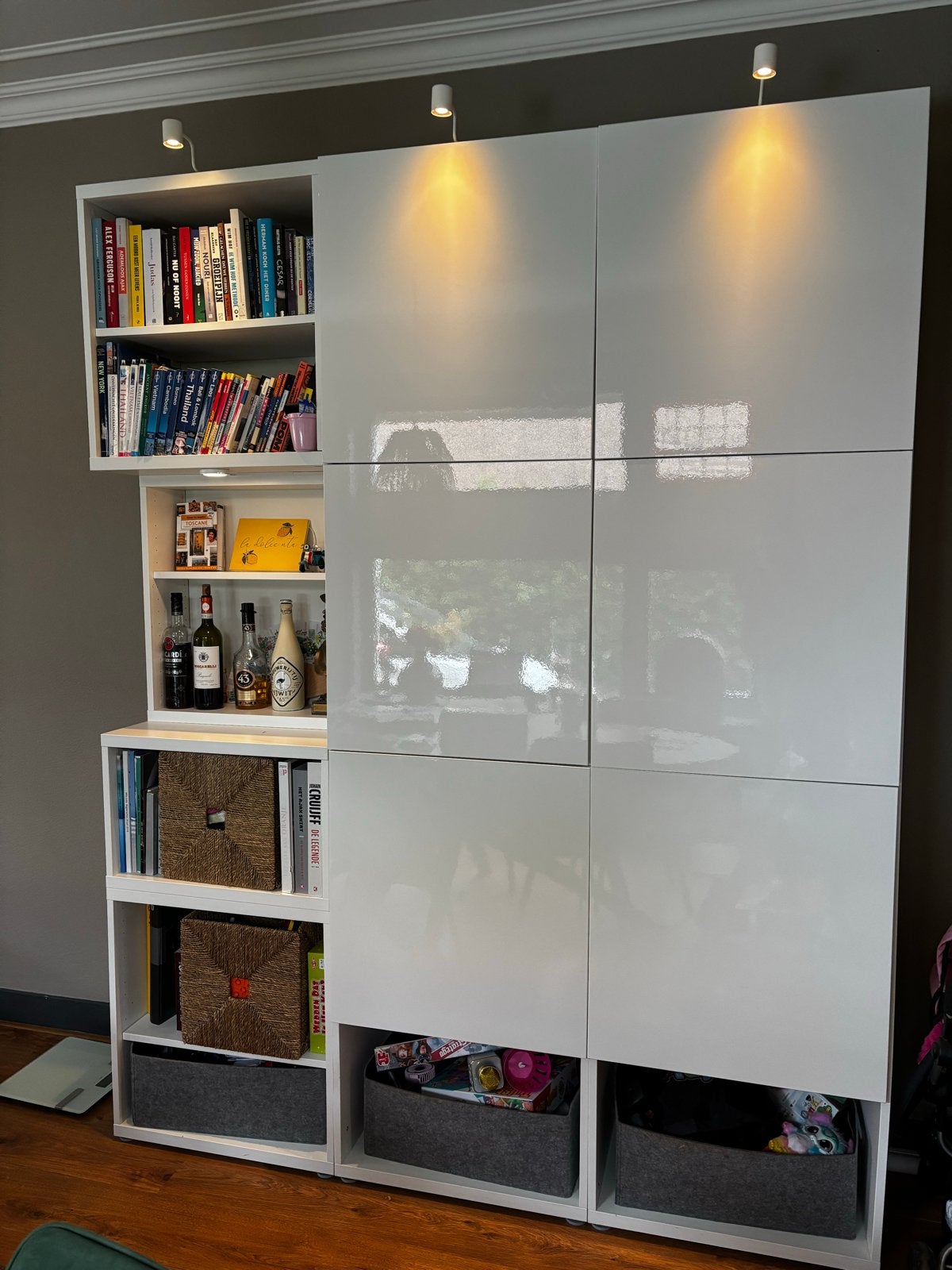 IKEA BESTÅ Kastcombinatie met deuren en open vakken, Ophalen, Overige materialen, Gebruikt, 100 tot 150 cm