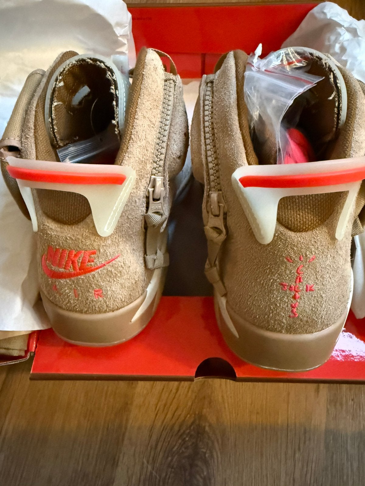 Nike air jordan 6 x travis scott british khaki EU46, Ophalen of Verzenden, Nieuw, Overige kleuren