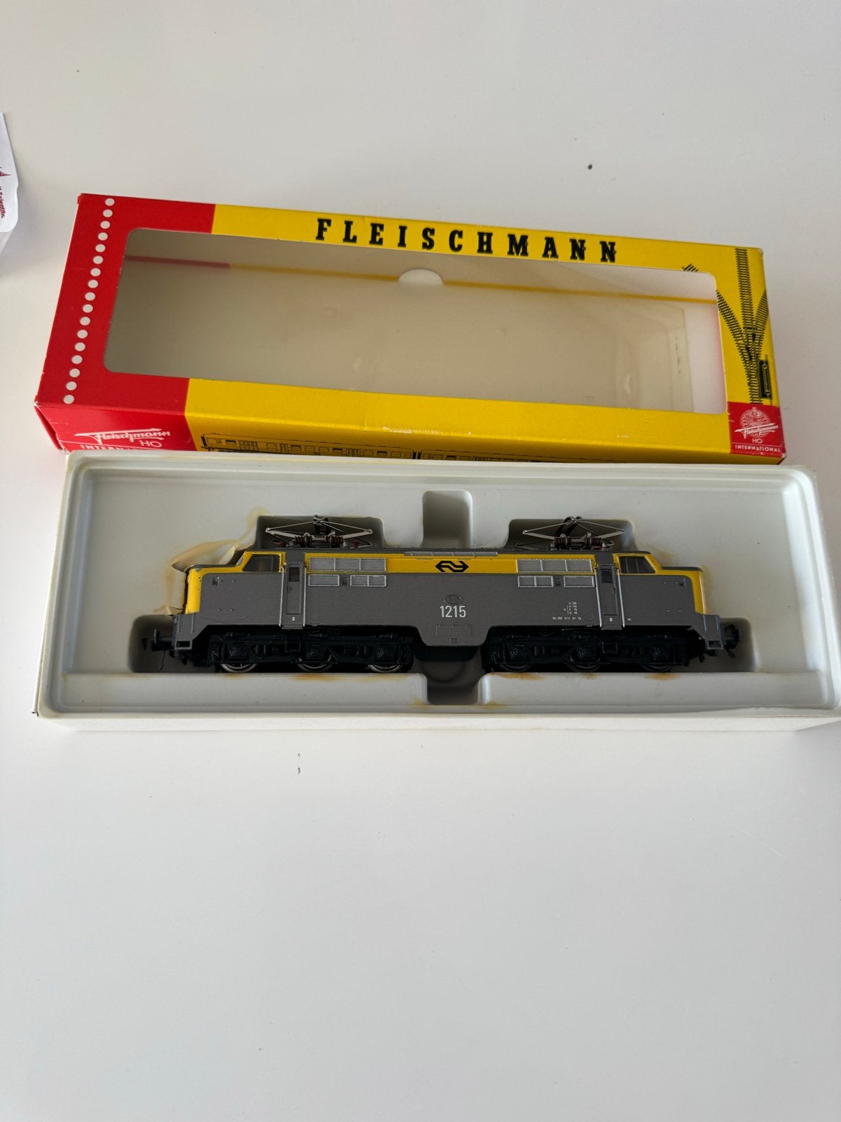 Fleischmann Locomotief NS 1215 - Zo goed als nieuw, Fleischmann, Ophalen of Verzenden, Zo goed als nieuw, Gelijkstroom