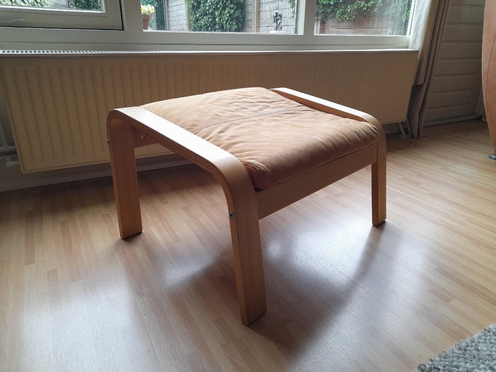 Voetenbank/hocker met kussen., Ophalen, Zo goed als nieuw, 50 tot 75 cm, Hout