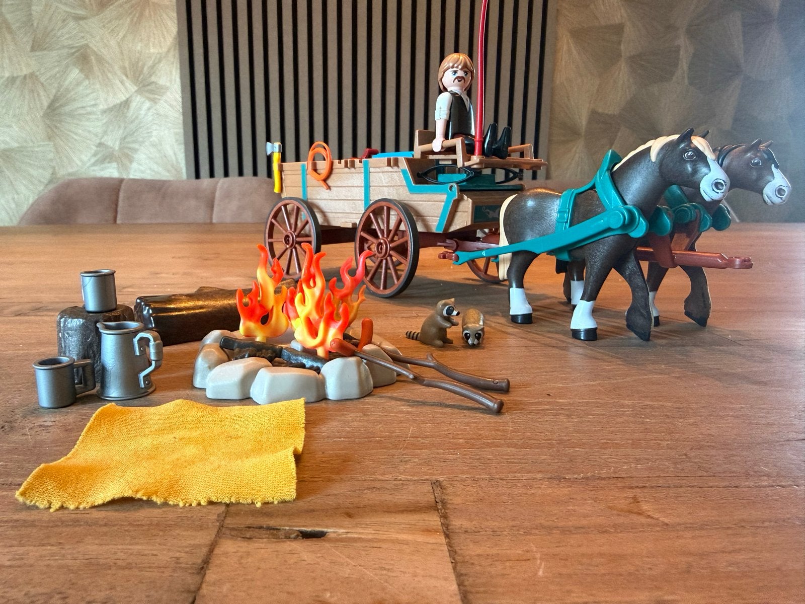 Playmobil Spirit 9477 Lucky's huifkar met kampvuur, Kinderen en Baby's, Speelgoed | Playmobil, Complete set, Voertuig, Ophalen of Verzenden