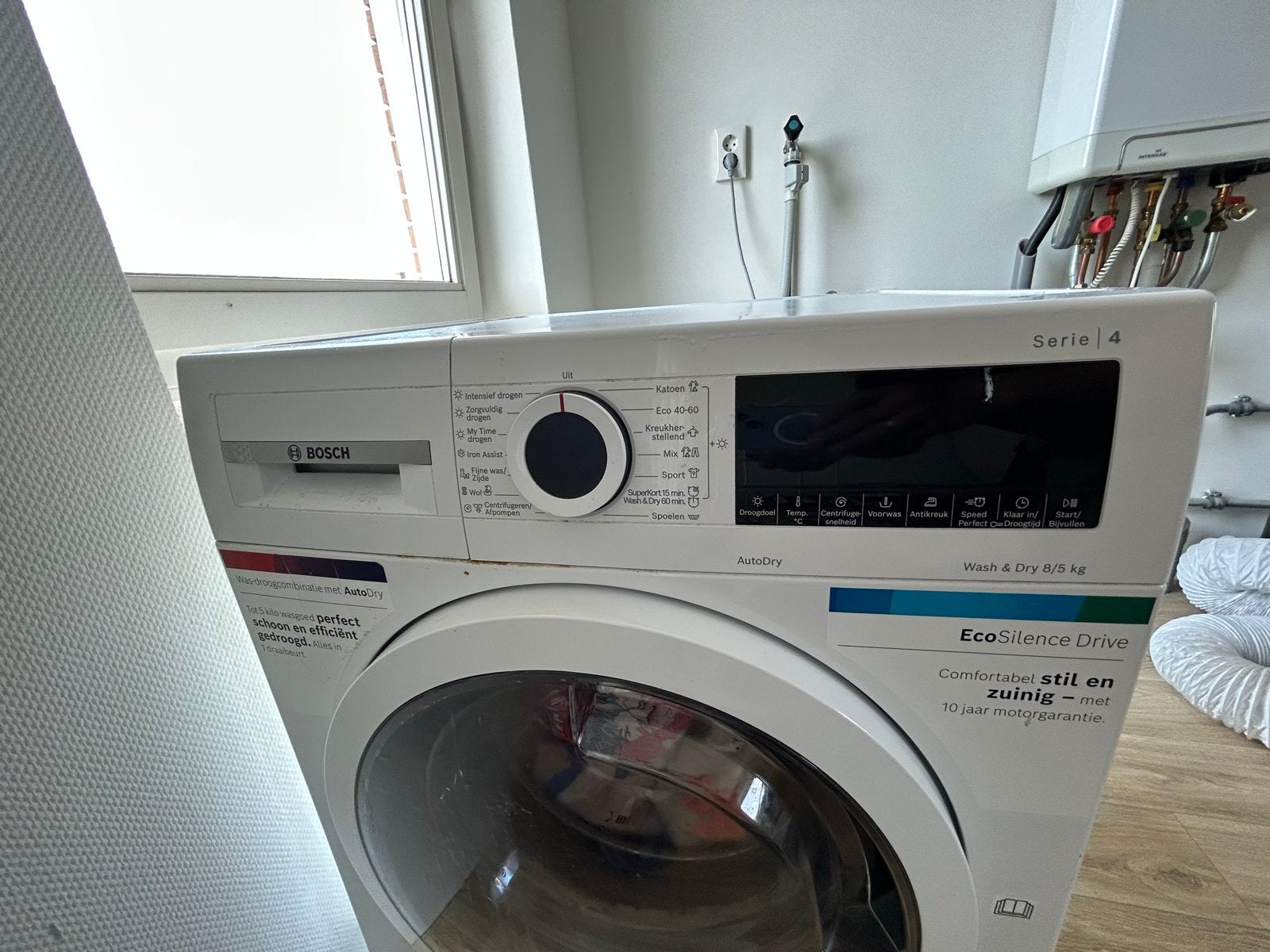 Bosch Serie 4 Wasmachine met droger (droger verwarmt niet), Ophalen, 1200 tot 1600 toeren, 8 tot 10 kg, Voorlader