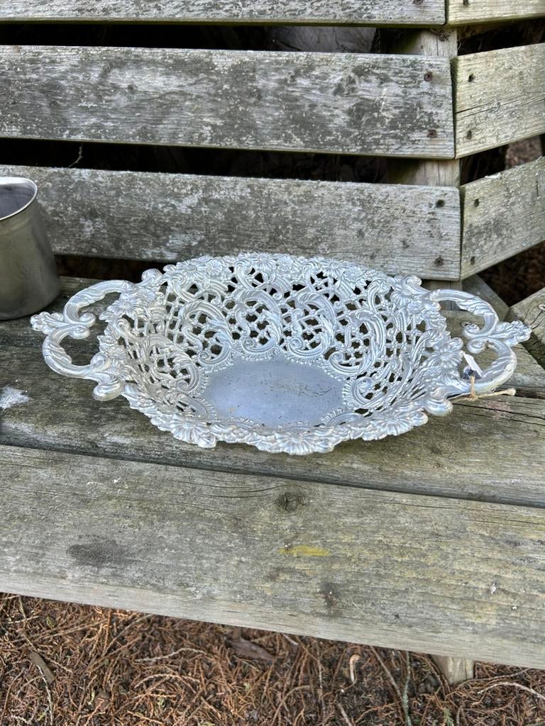 Metalen opengewerkte schaal, Antiek en Kunst, Curiosa en Brocante, Ophalen of Verzenden