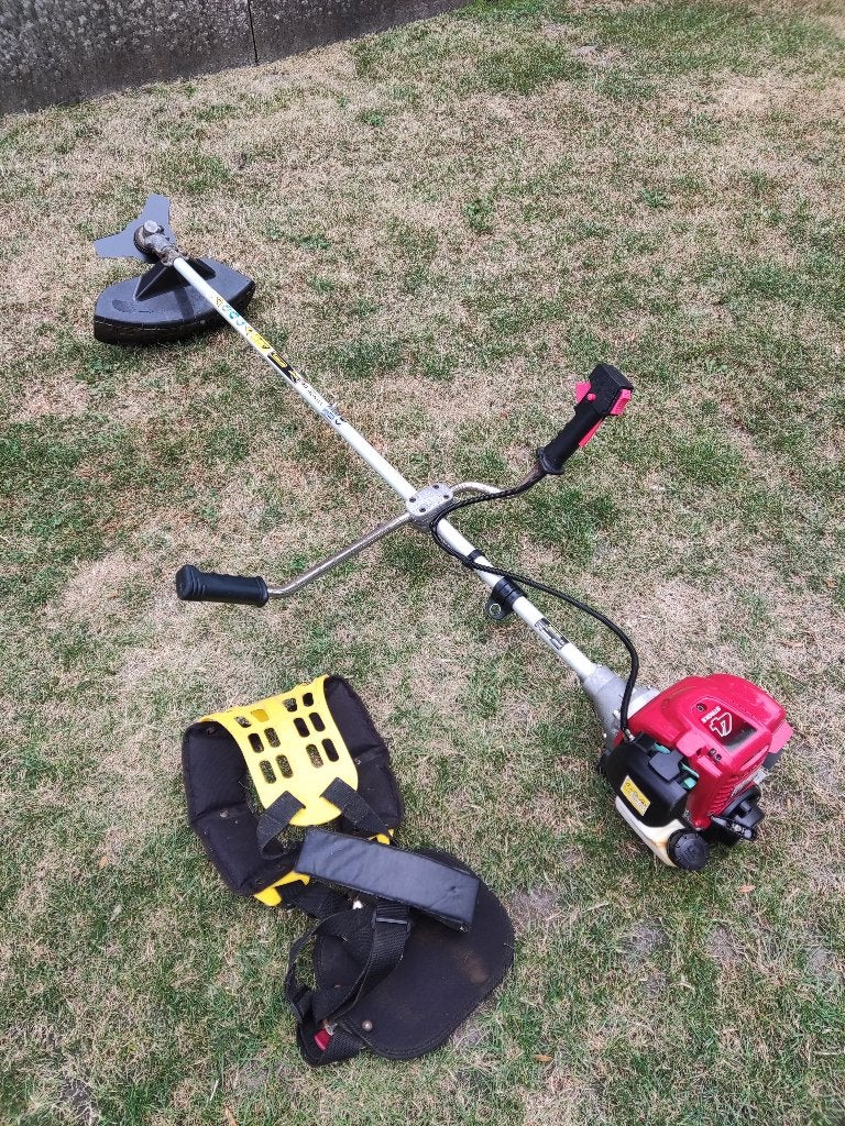 2 VIERTAKT bosmaaiers (1 x Garland (Honda) en 1 x Dolmar), Ophalen, Benzine, Gebruikt, Garland