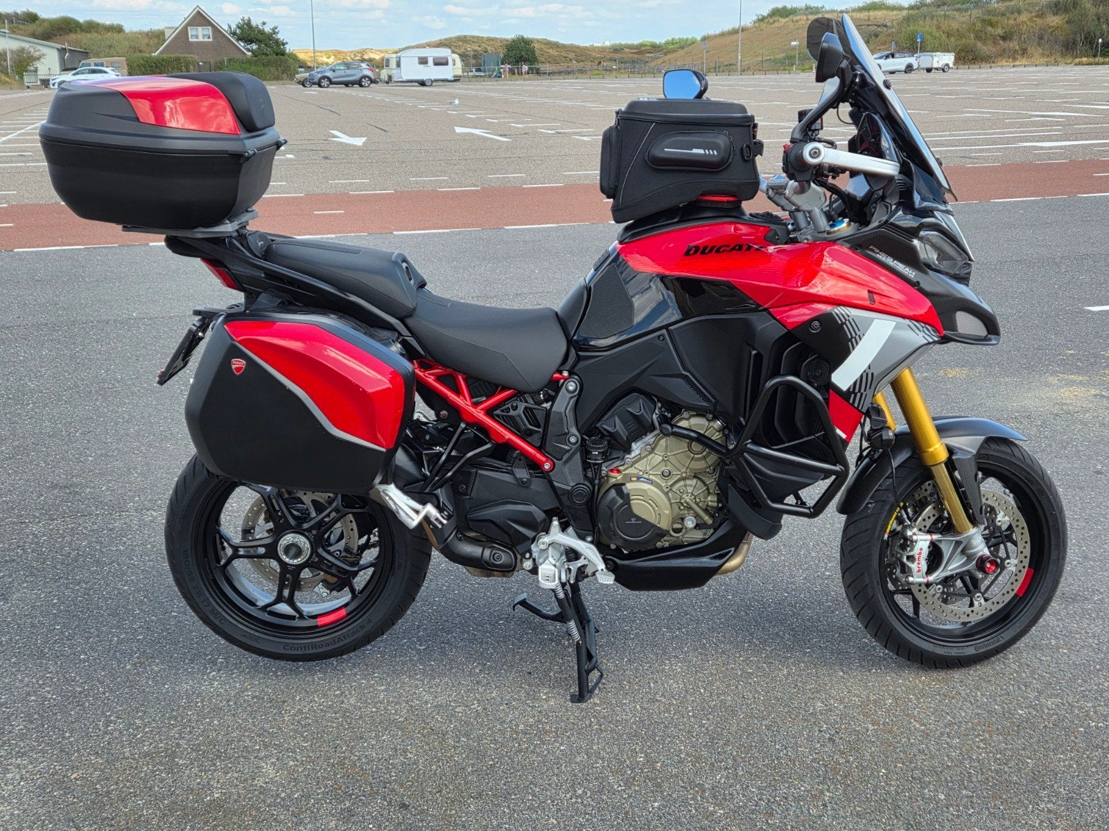 DUCATI MULTISTRADA V4 PIKES 2025, Bomvol opties en extra's, Handvatverwarming, 4 cilinders, Motorrijbewijs A, Gebruikt