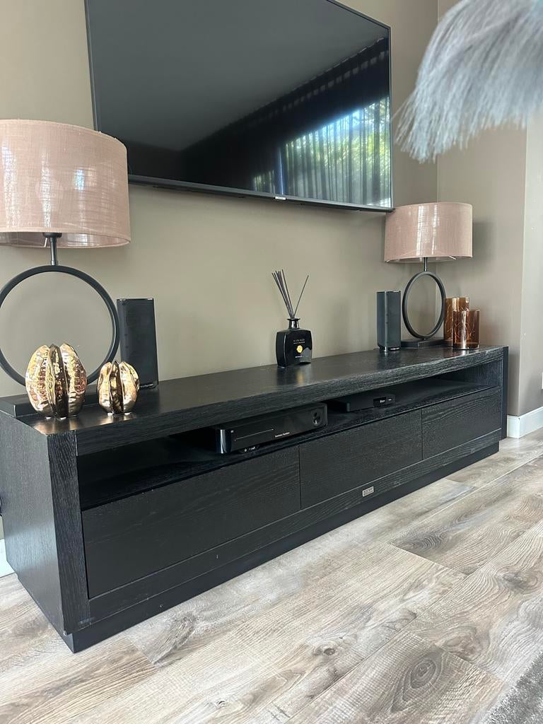 Richmond oakura TV meubel / dressoir - Zwart eiken, Gebruikt, 150 tot 200 cm, Eikenhout, Ophalen of Verzenden