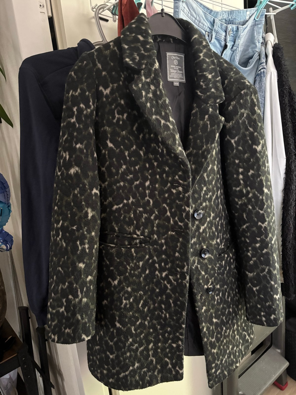 Geisha jas met luipaardprint, Kleding | Dames, Jassen | Winter, Ophalen, Zo goed als nieuw, Maat 38/40 (M), Meerkleurig