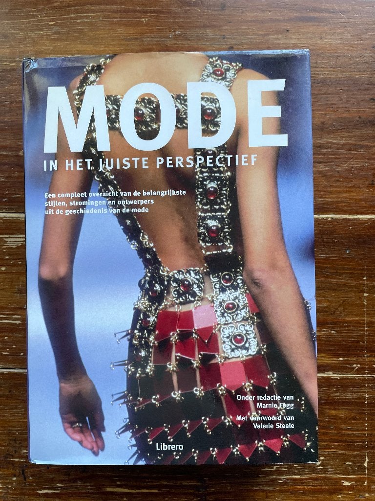 Marnie Fogg Mode in het juiste perspectief 2013 nieuw, Boeken, Mode, Nieuw, Ophalen of Verzenden, Marnie Fogg, Mode algemeen