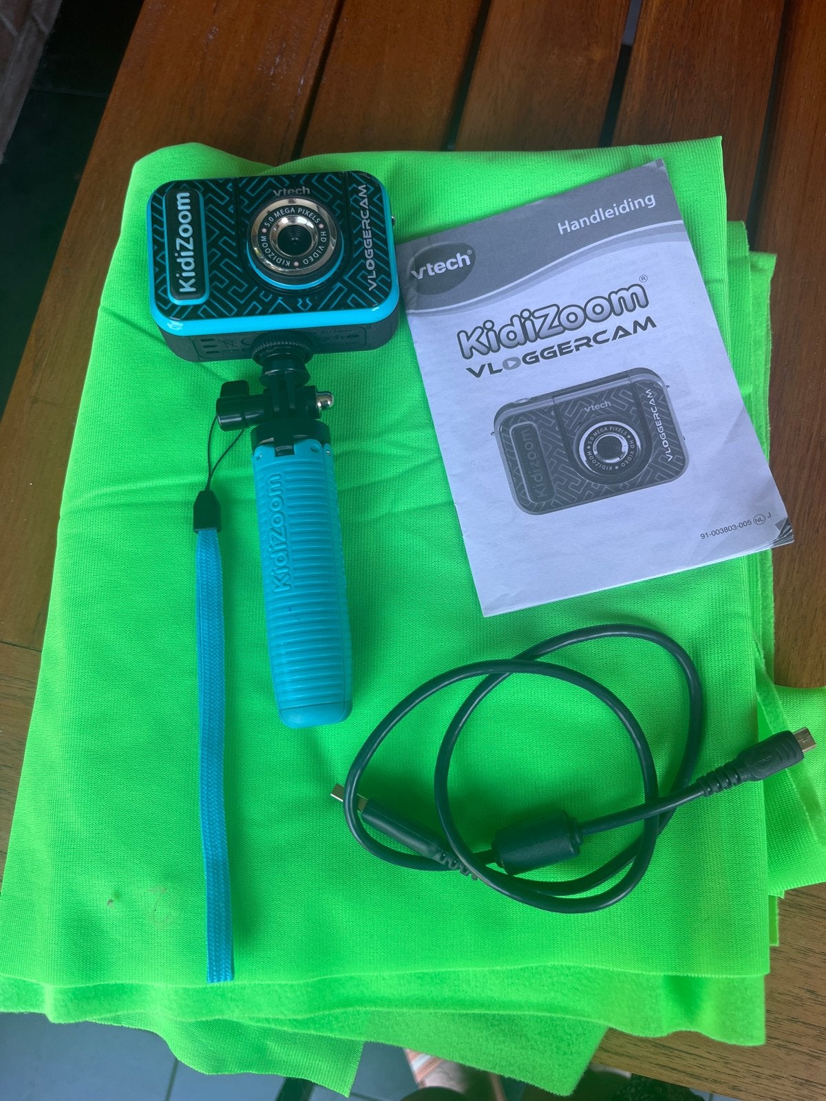 VTech KidiZoom Vloggercam - Perfect voor jonge vloggers!, Overige merken, Overige soorten, Zo goed als nieuw, Camera