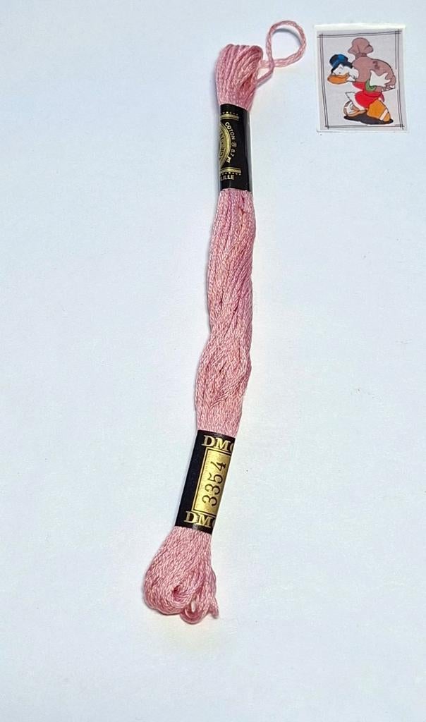 DMC mouline, roze 3354, Mulhouse, France, Ophalen of Verzenden, Borduurgaren of Zijde, DMC